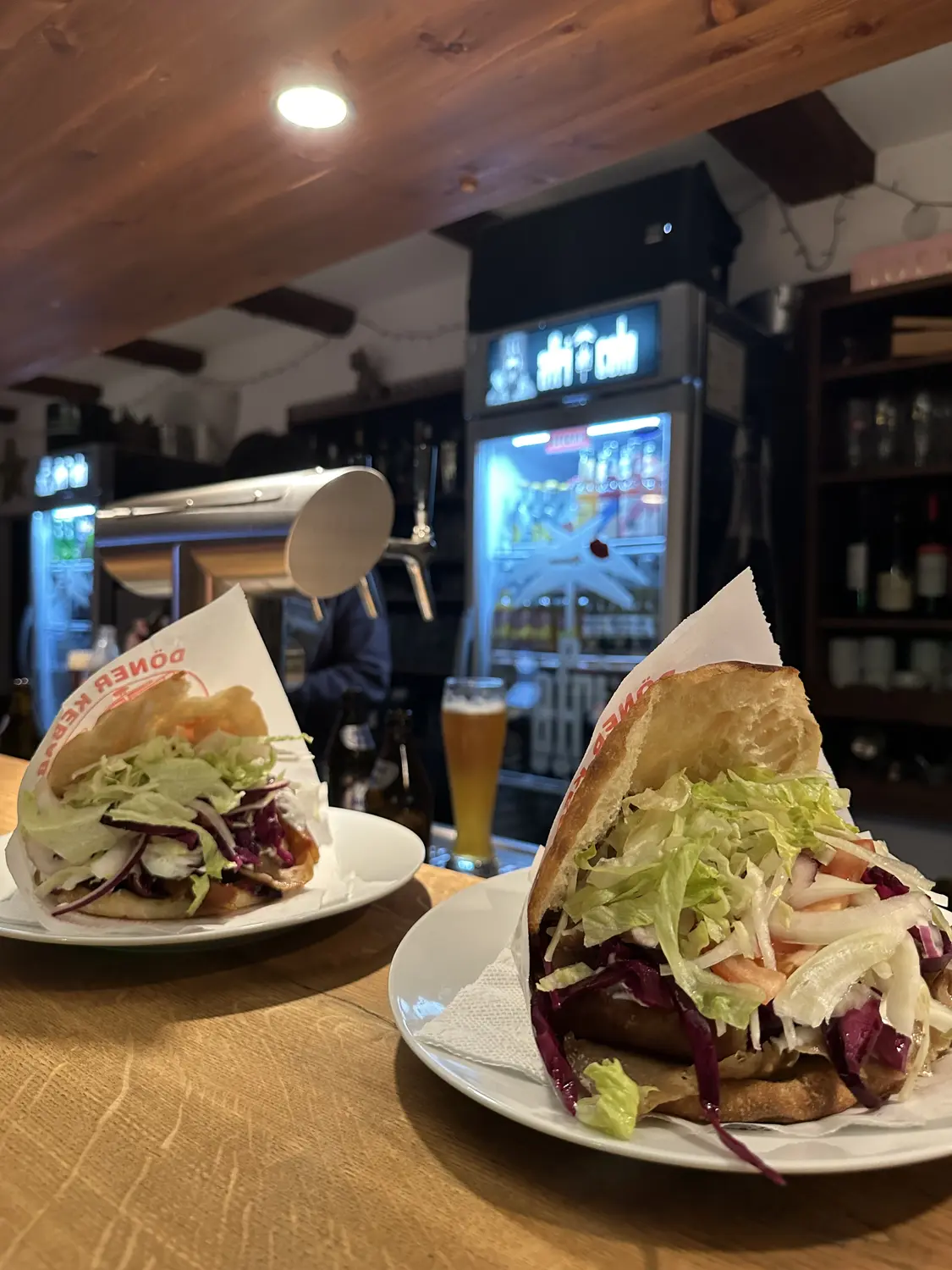 Barfood frisch an der Theke